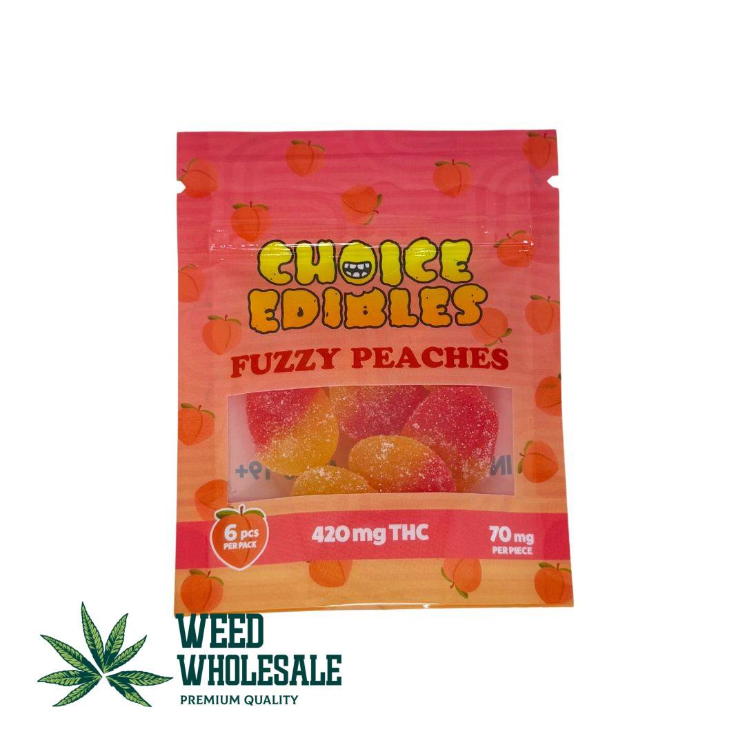 Packaging of Choice Edibles 420MG – Fuzzy Peaches featuring cannabis gummies with 420MG THC labeling on the package.