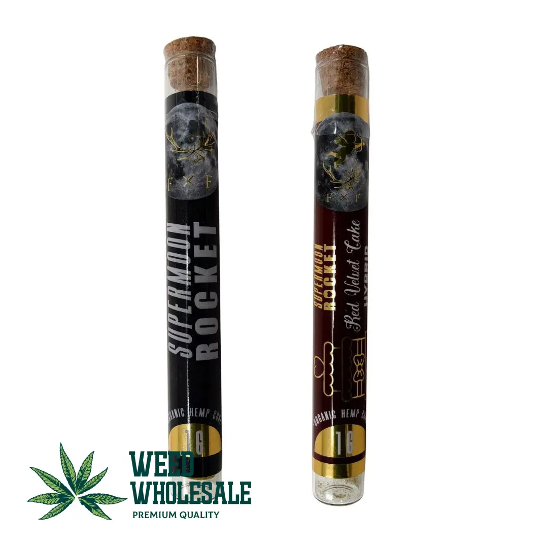 A premium 1g Feral & Fauna Supermoon Rocket infused pre-roll coated in kief.